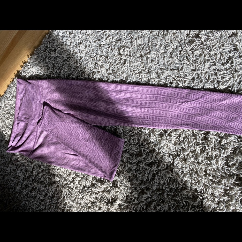 SOL & MANE yogas medium.